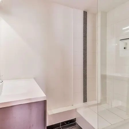 Big Duplex With Parking /madeleine Champ De Mars\ דירה