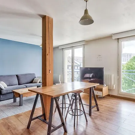 Big Duplex With Parking /madeleine Champ De Mars\ * Nantes