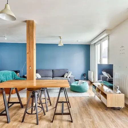 דירה Big Duplex With Parking /madeleine Champ De Mars\ נאנט